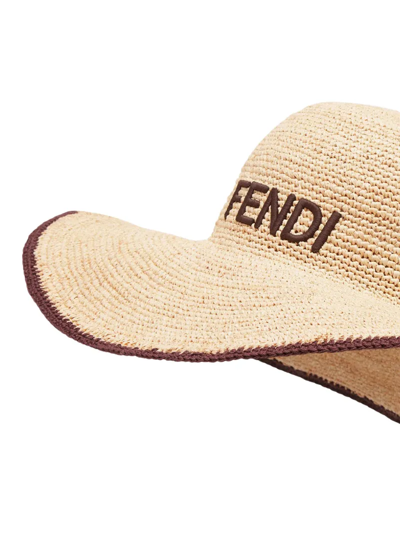 cappello in rafia