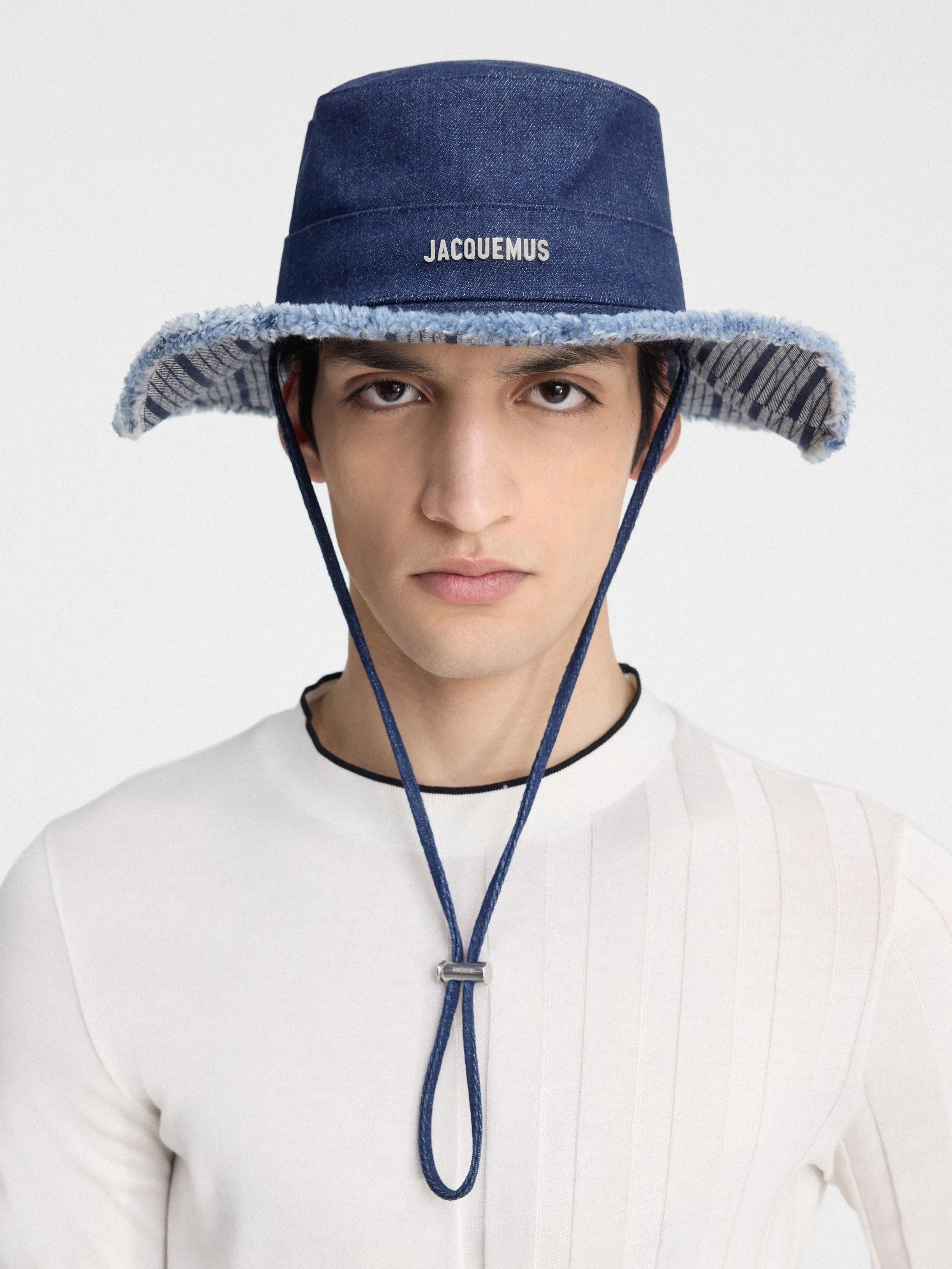 JACQUEMUS CAPPELLO LE BOB ARTICHAUT