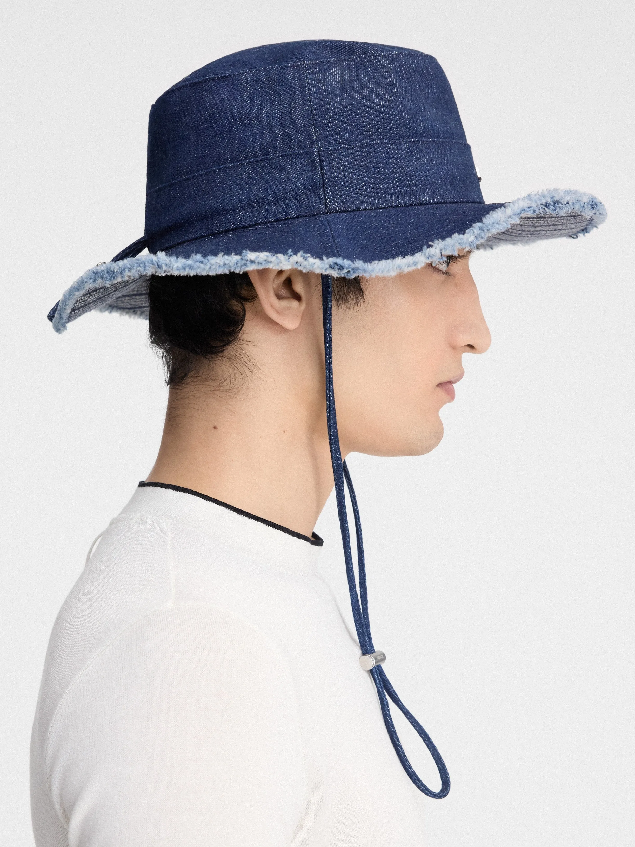 JACQUEMUS CAPPELLO LE BOB ARTICHAUT