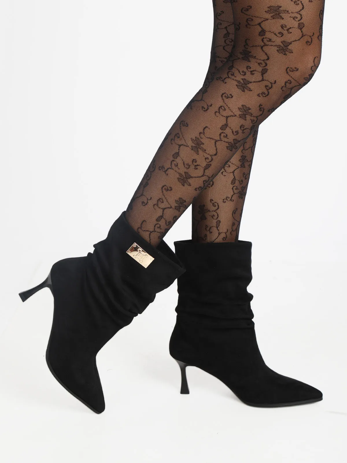 Laura Biagiotti Bottines pointues femme en daim