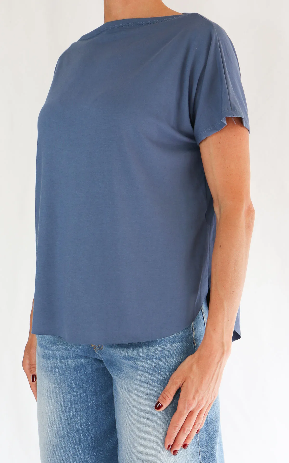 Off-on – T-shirt basic viscosa – jeans