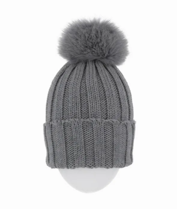 Regina Cappello con pompon I70599