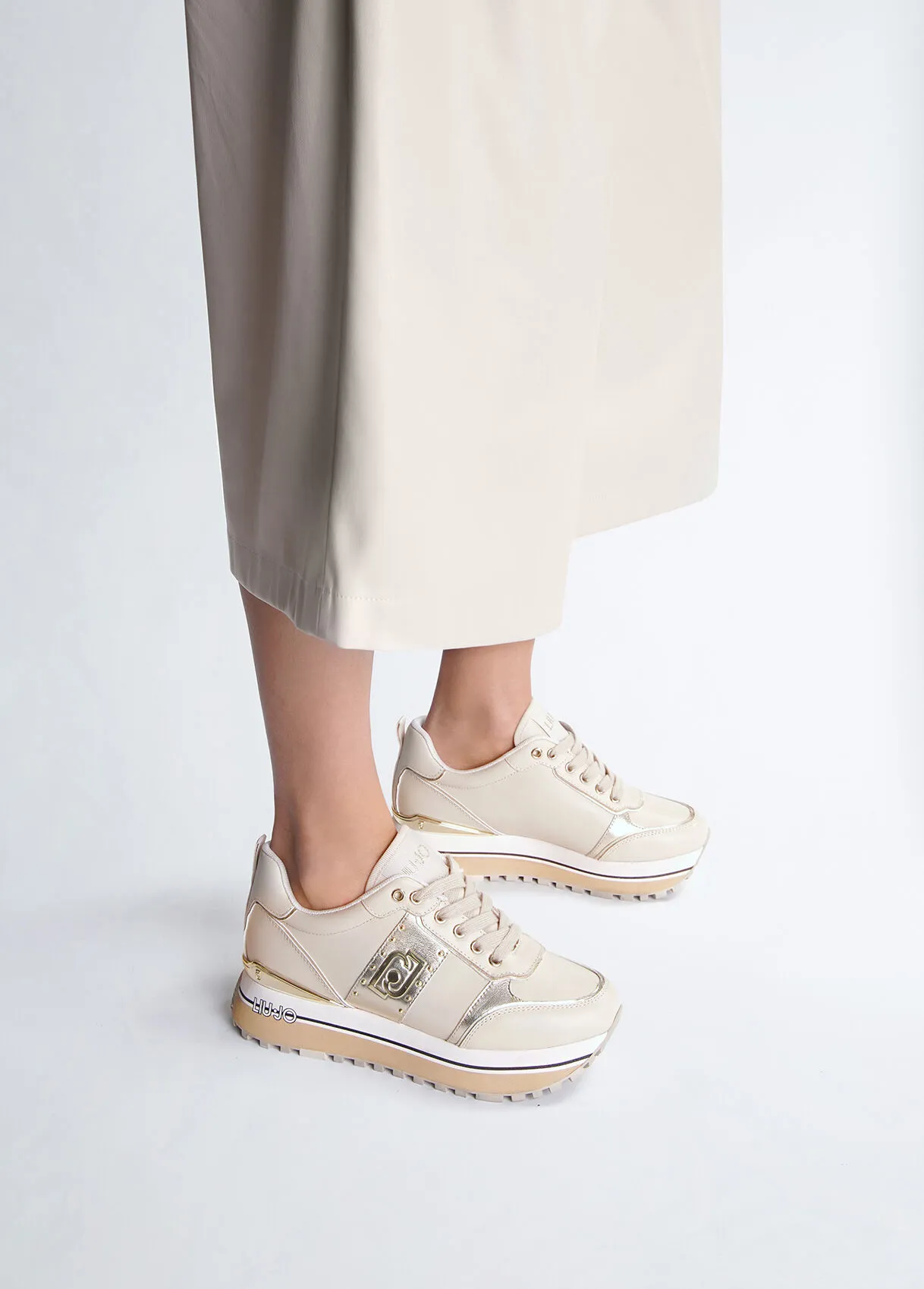 Sneakers platform beige in pelle