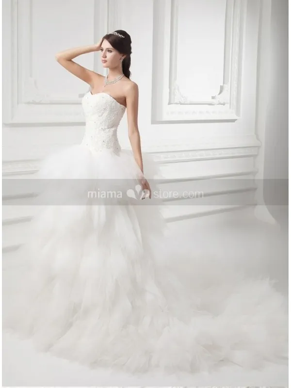 VICKY - A-line Sweetheart Chapel train Tulle Wedding dress